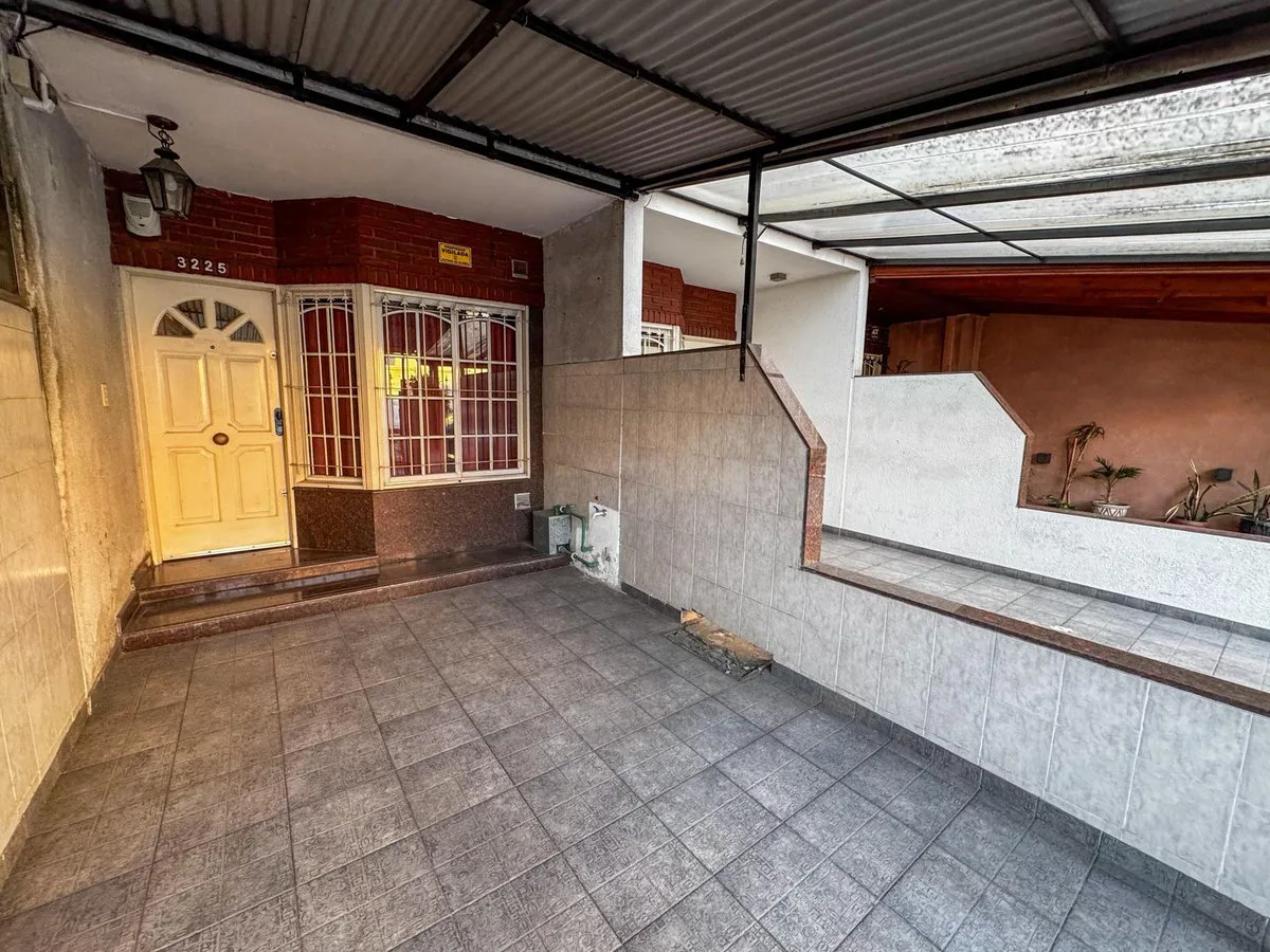 PH 4 AMBIENTES VENTA PATIO Y GARAGE SAN JUSTO foto 2