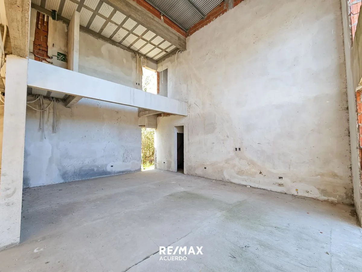 VENTA CASA QUINTA A TERMINAR CUMEHUE SAN NICOLAS foto 5