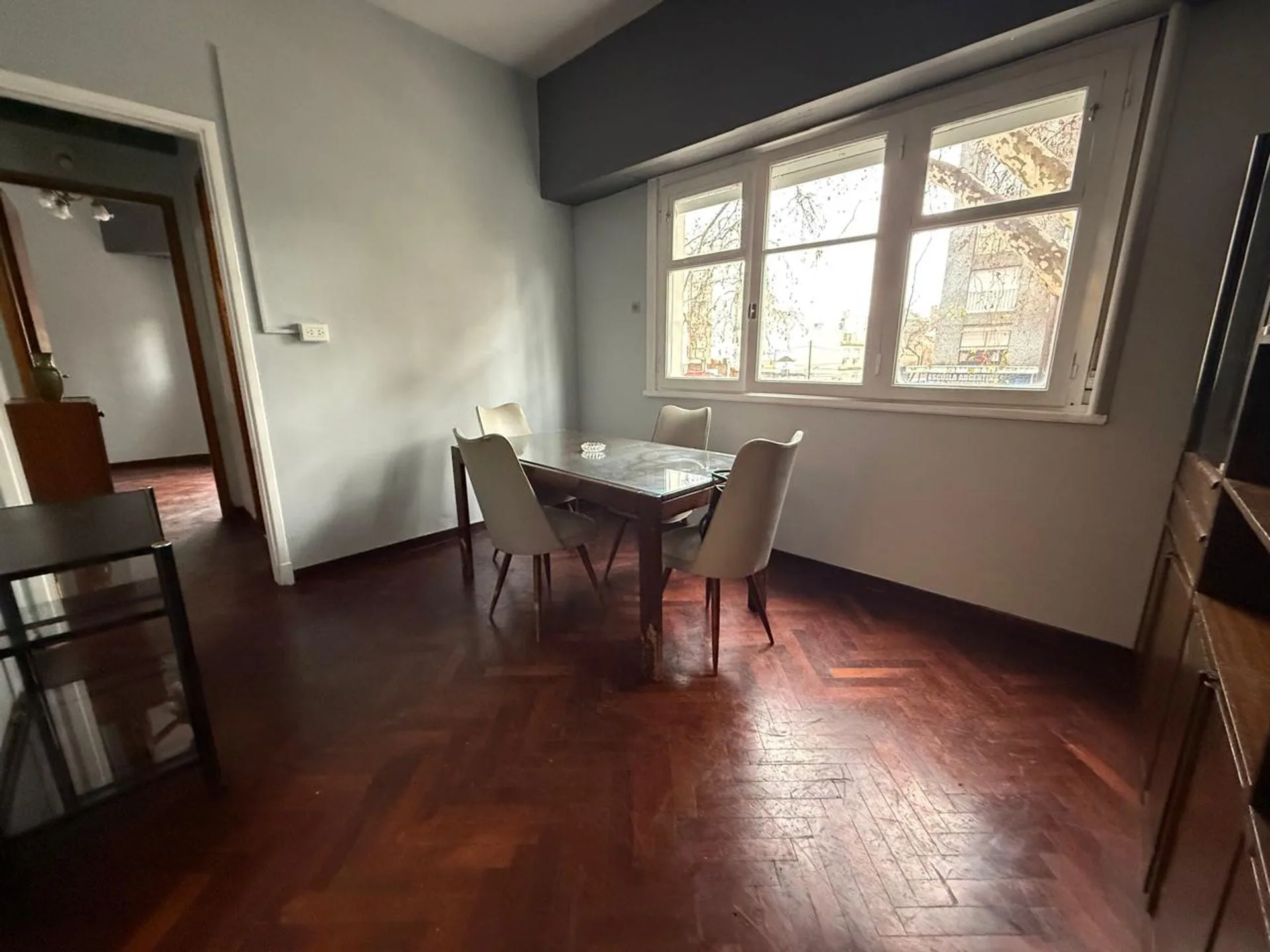 VENTA PH DOS AMBIENTES MUY LUMINOSO-V. GRAL. MITRE foto 3