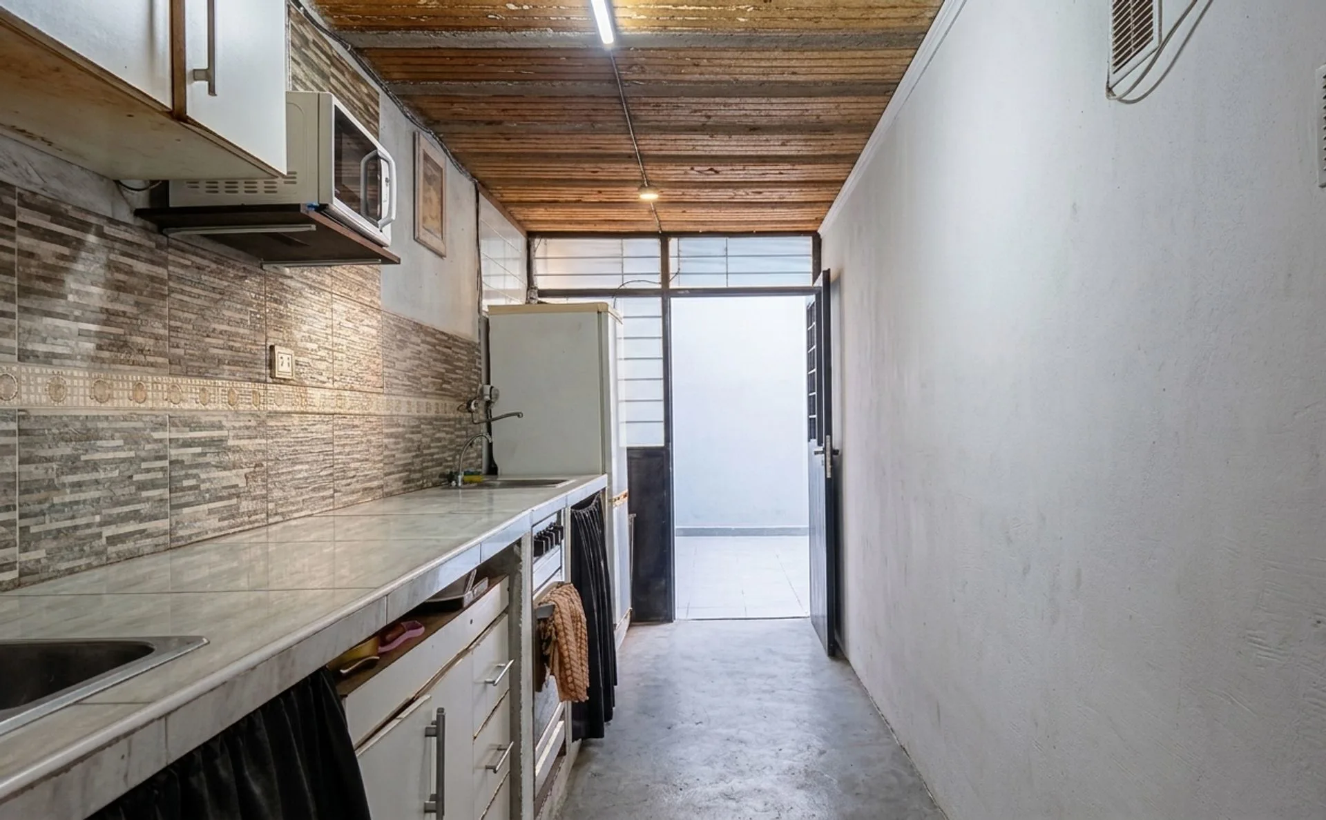 VENTA CHALET EN BARRIO CERRADO HURLINGHAM foto 4