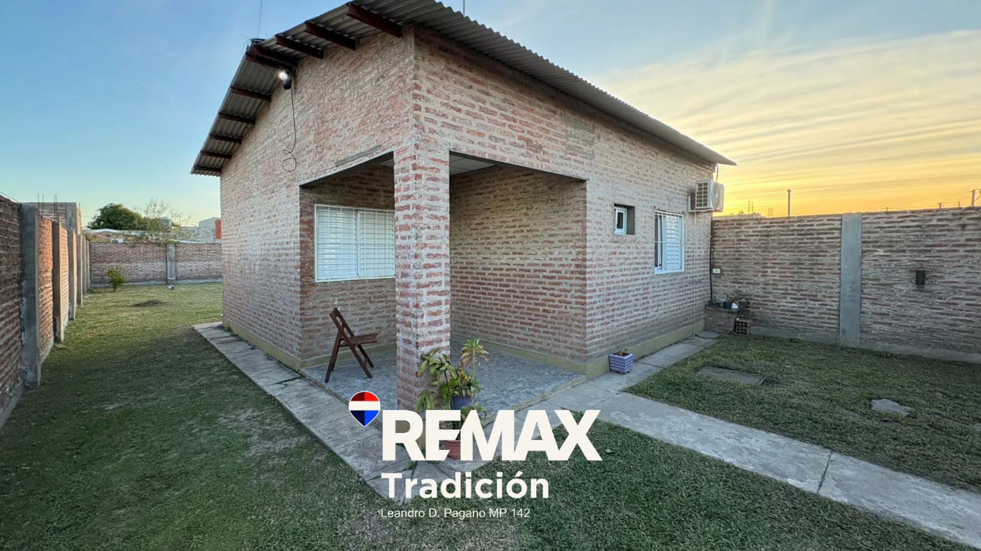 CASA EN VENTA 2 DORM - AV. MARCONI - FONTANA foto 3