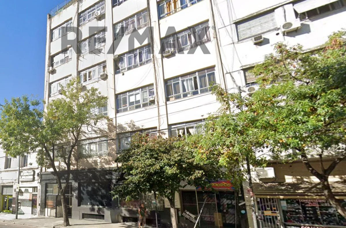 VENTA DEPTO SAN CRISTOBAL 2 AMB PATIO Y QUINCHO foto 4