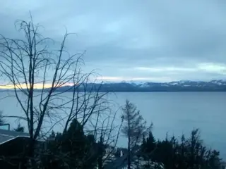 Amantes de la Vista. Departamento en PH reciclado a nuevo con la mejor vista de Bariloche foto 3