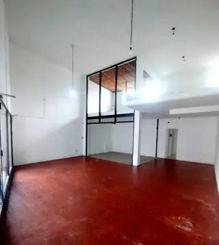 ALQUILER - LOCAL COMERCIAL DE 170 M2 - CIUDADELA CENTRO foto 3