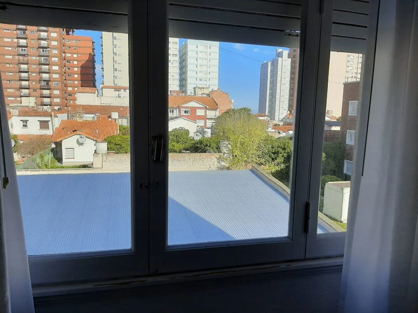 Studio with Separate Kitchen in Miramar, Brisamar II Building – photo 10 of 15