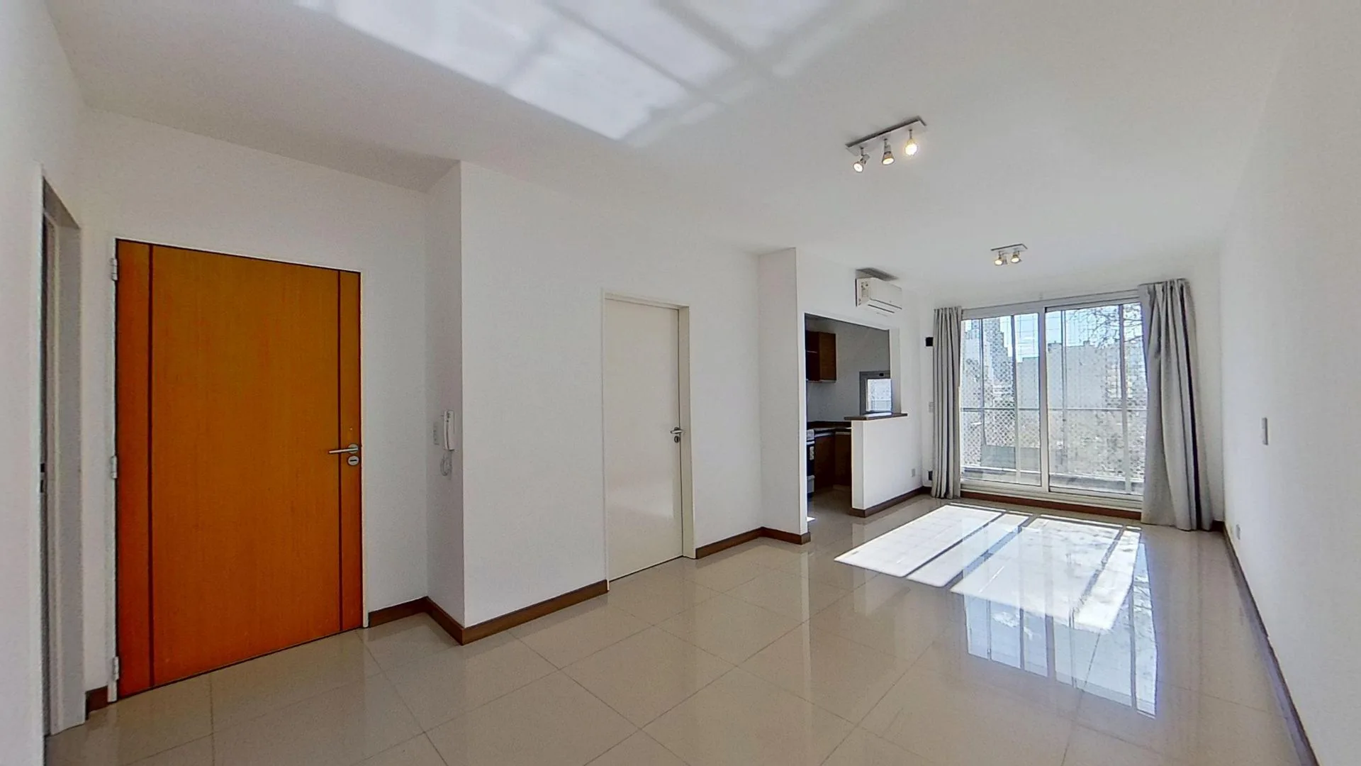 VENTA DTO 2 AMB V. CRESPO BALCON FRENTE AMENITIES foto 5