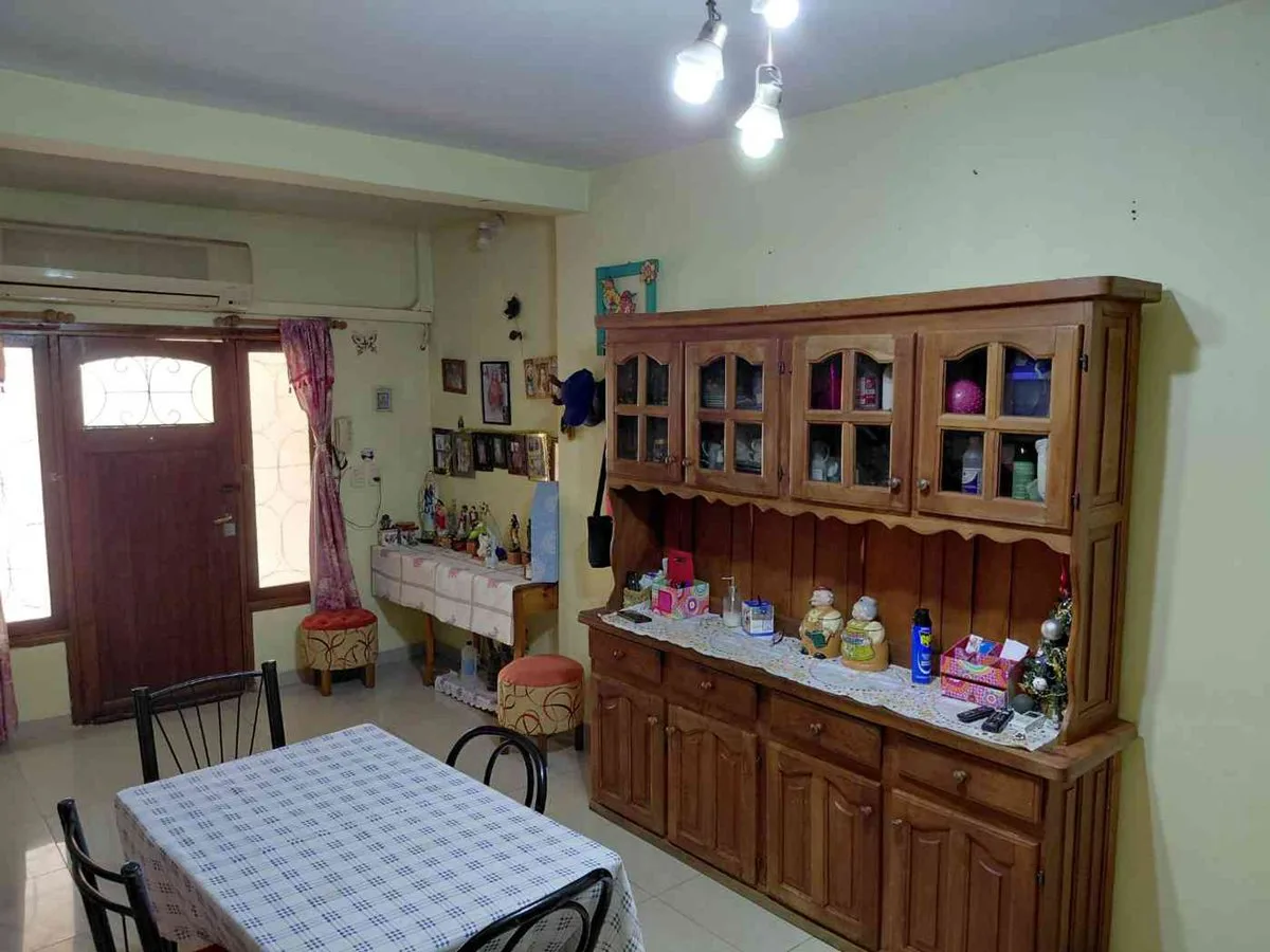 Venta casa 5 ambientes + departamento 4 ambientes foto 3