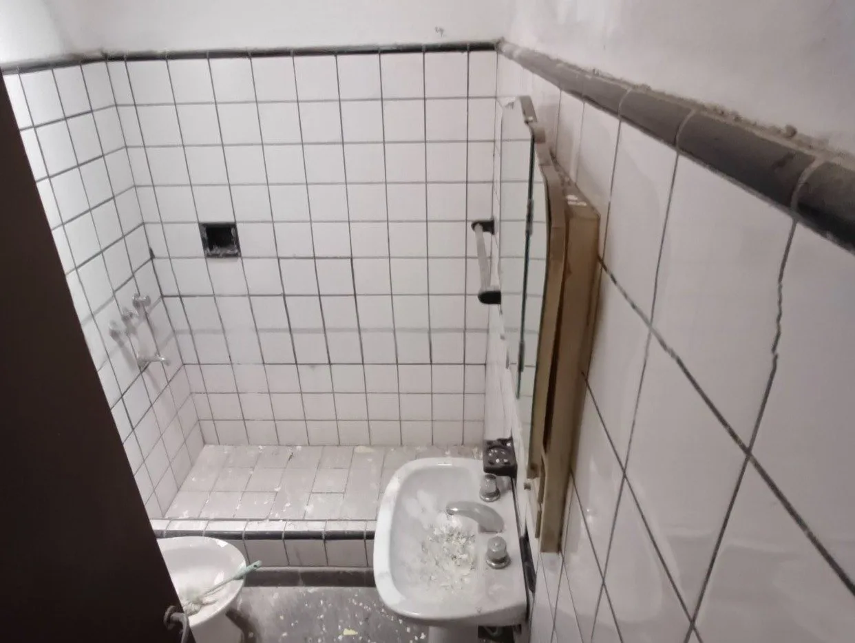 Venta ! Casa a Reciclar con Departamento – Ideal Inversor / Constructor – San Justo, Barrio San Nicolás foto 5