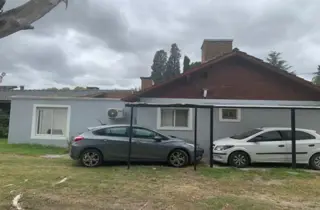 2 CASA EN 2 LOTES CON PILETA foto 5
