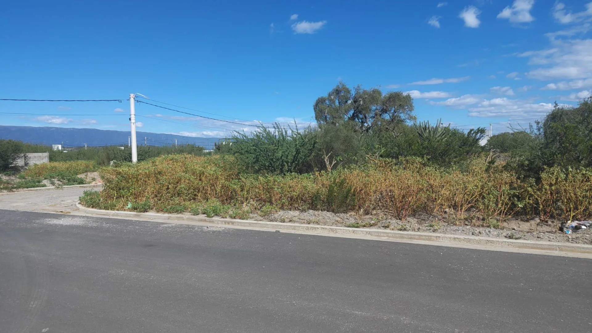 SE VENDE LOTE 250M2 ZONA NORTE CAPITAL CATAMARCA foto 2