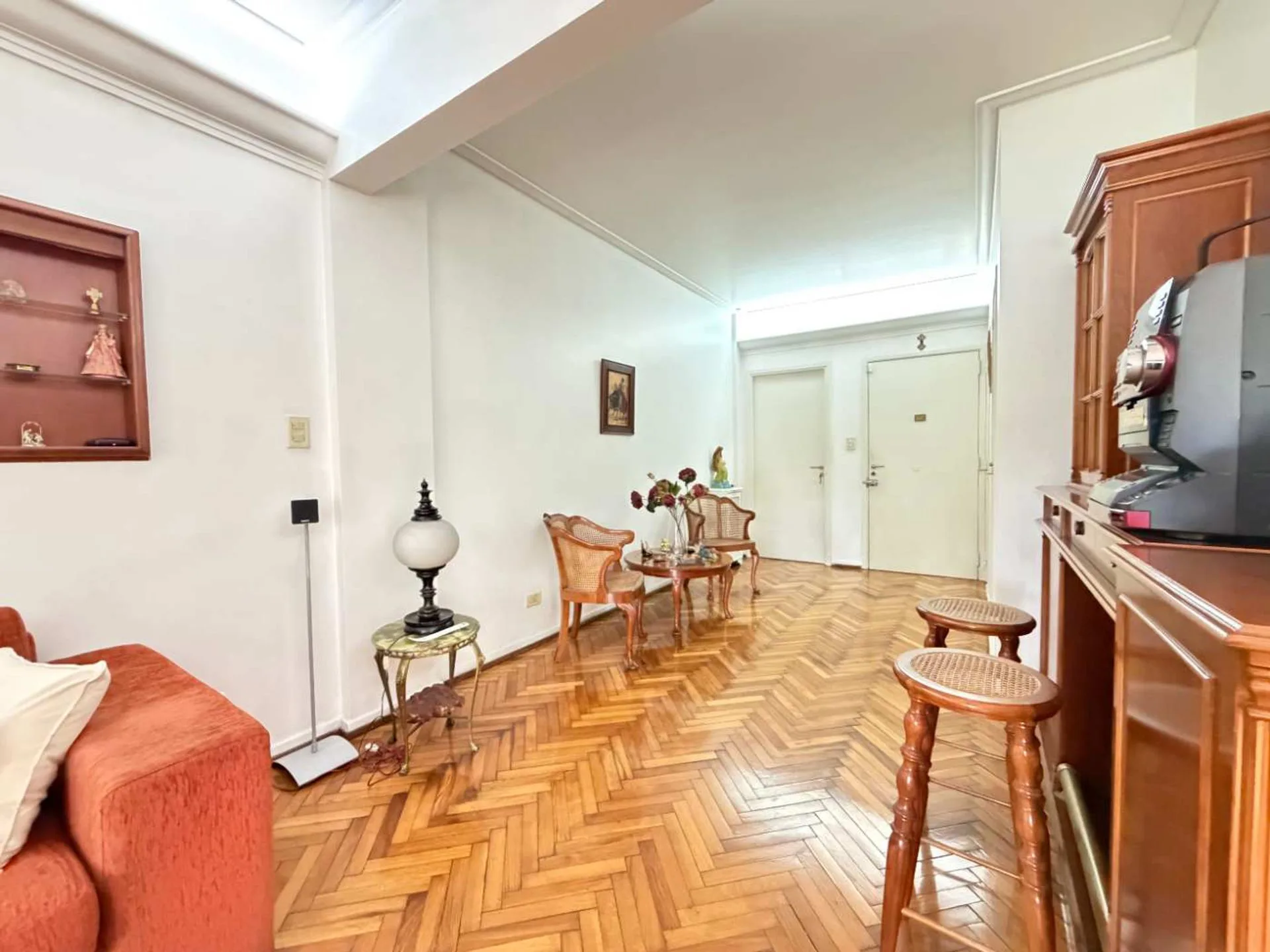 VENTA DE PISO 5 AMB CON COCHERA EN CABALLITO foto 5