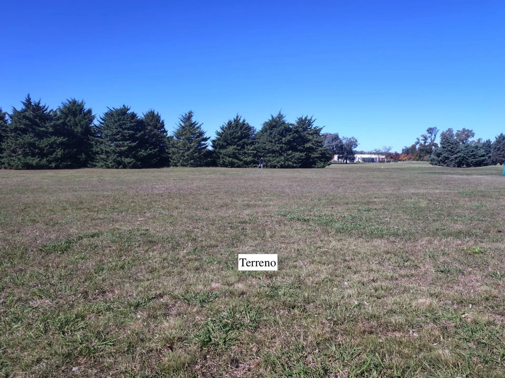 VENTA TERRENO LUJÁN EVERLINKS GOLF VISTA A HOYOS foto 5