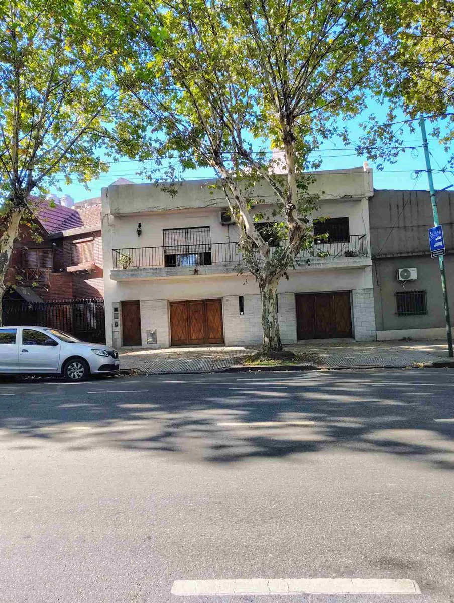 VENTA-CASA 1* P.-GARAGE-PQUE AVELLANEDA foto 2
