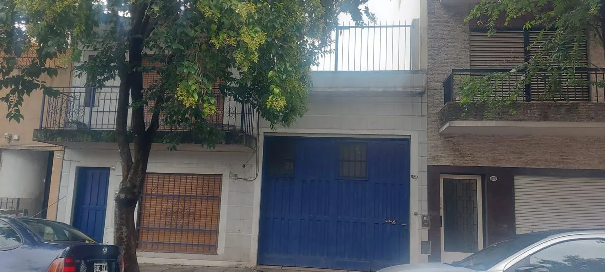 VENTA DEPOSITO/GALPON - EXCELENTE UBICACION foto 2