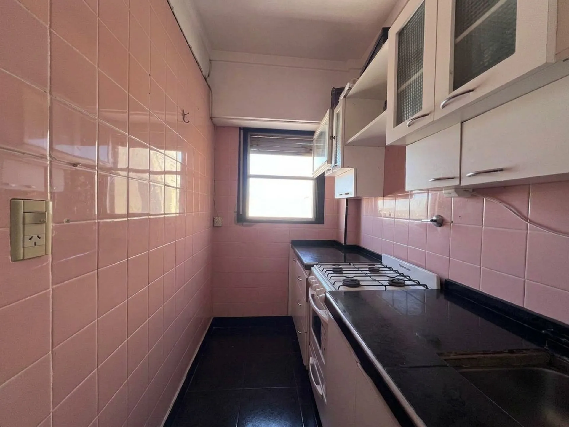 VENTA DEPARTAMENTO 1 DORMITORIO-TERMAS R. HONDO foto 3