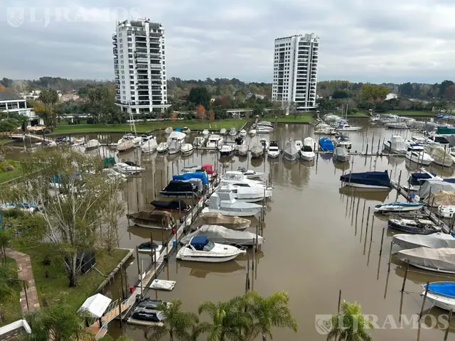 Departamento de 3 ambientes en venta en Marinas Golf