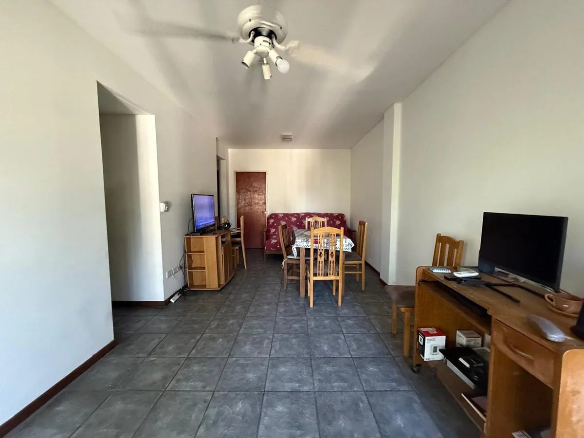 Departamento 2 ambientes Boedo con dependencia foto 5
