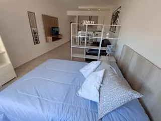 Hermoso y Moderno Monoambiente foto 4