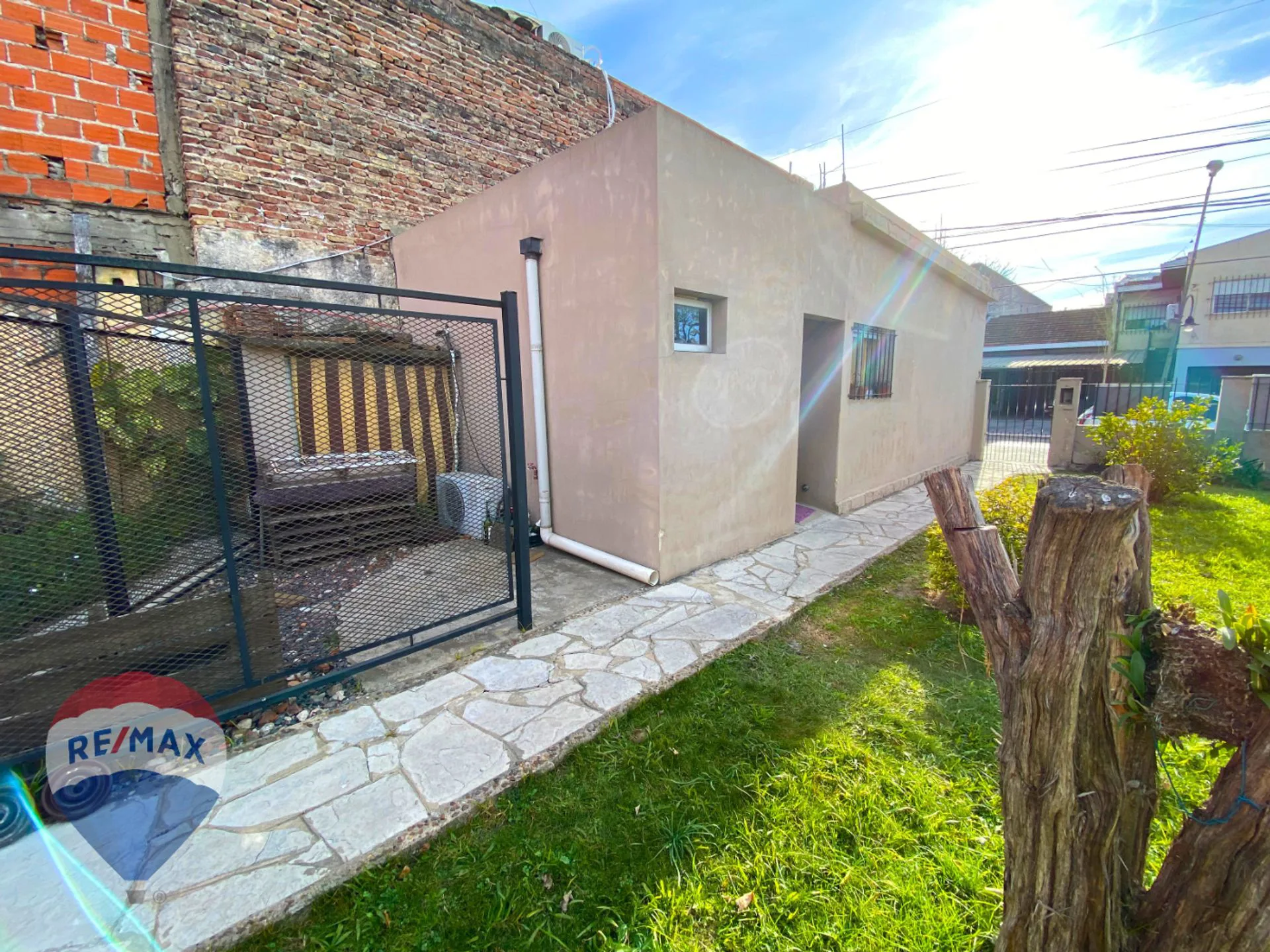 VENTA CASA 3 AMB + 2 DEPTOS, VICTORIA foto 4