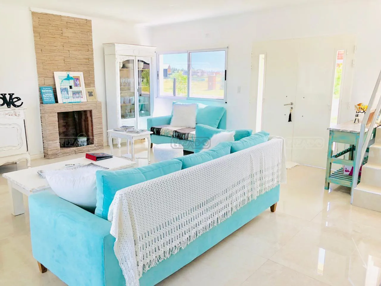 Furnished 4-Bedroom Waterfront House with Pool and Dock in San Gabriel, Villanueva – photo 12 of 12