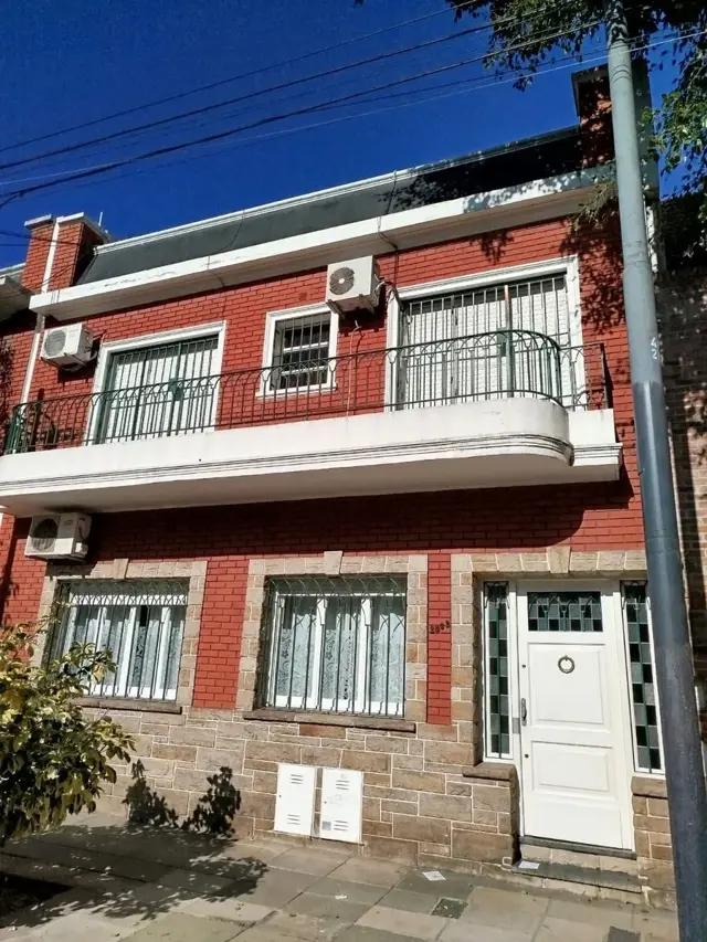 VENTA CASA LOTE PROPIO 2 PH  EN BLOCK COGHLAN