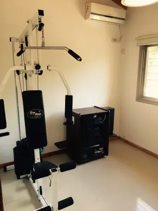 Venta de Excelente casa en Quilmes Residencial foto 2