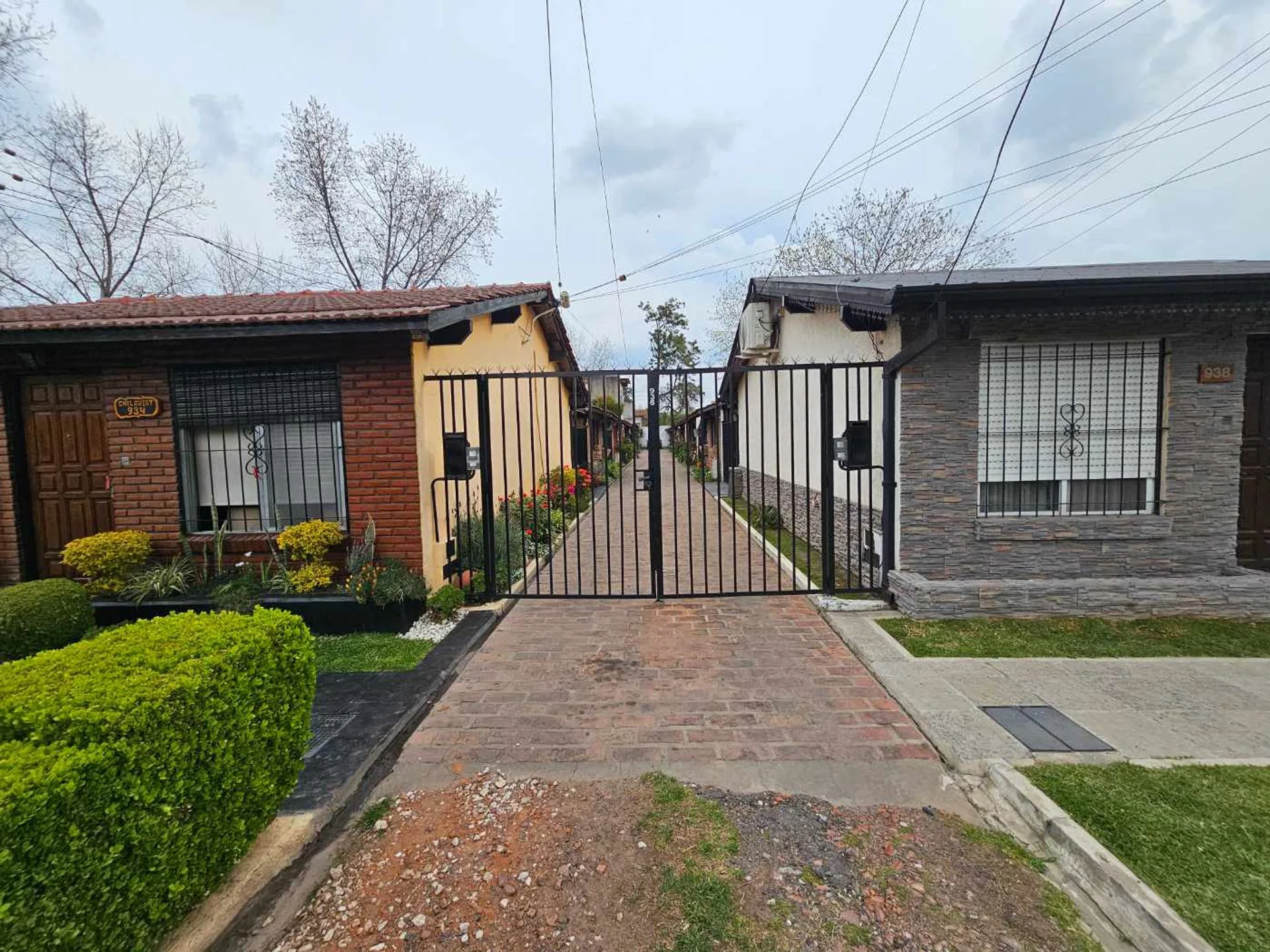 ALQUILER PH 2 AMBIENTES C/ PATIO COCHERA ITUZAINGO foto 4