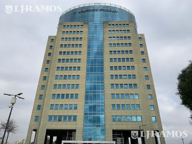 Alquiler de oficina de 399 m2 en Saavedra foto 2