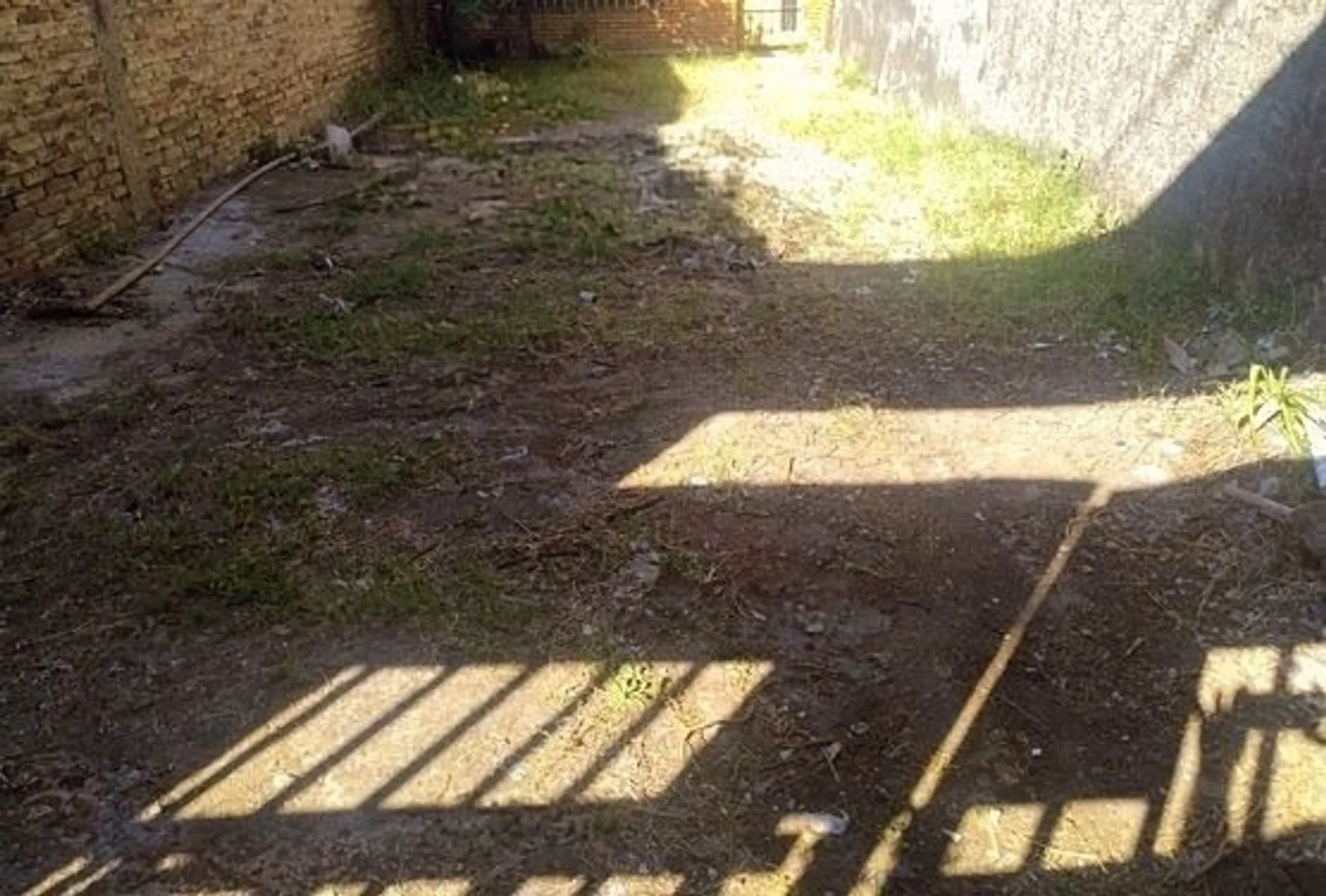 VENTA TERRENO 300 METROS CASANOVA foto 2