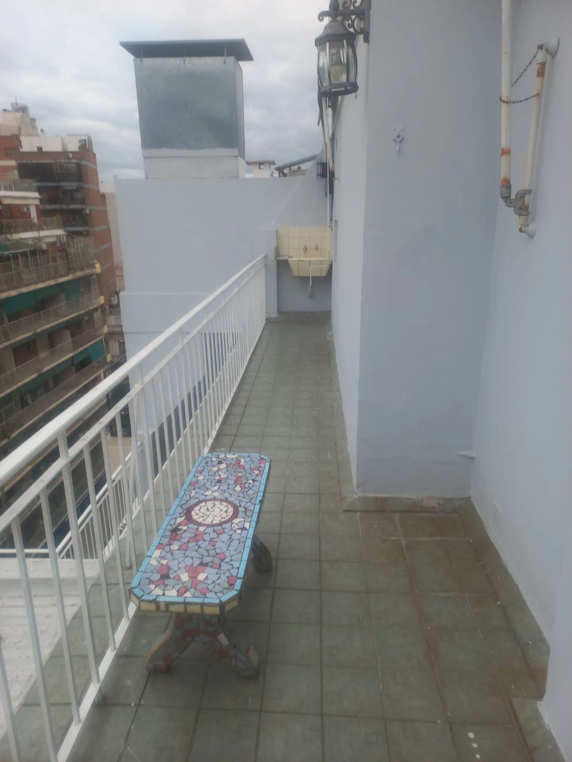 DEPARTAMENTO 2 AMBIENTES CON COCHERA - V. URQUIZA foto 3