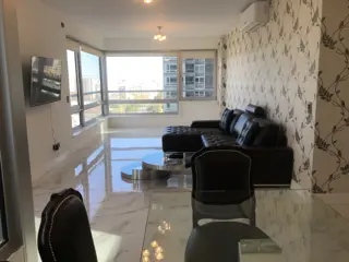 LE PARC TORRE RIO  2 AMB.CON MUEBLES RECIEN DECORADO foto 1
