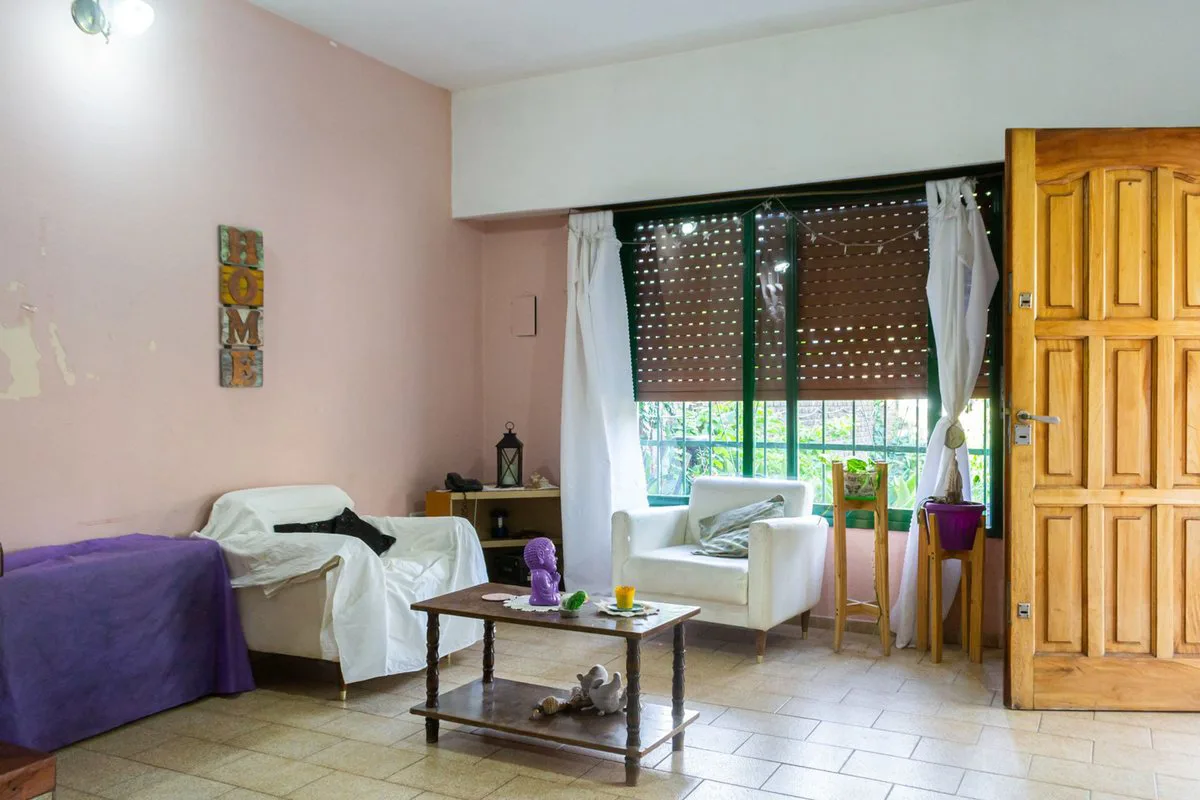 CASA EN VENTA EN MONTE GRANDE PARA DOS FAMILIAS foto 2