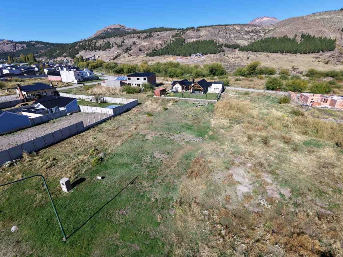Terreno en Esquel foto 2