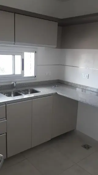 IDEAL INVERSIÓN - DEPTO DE 1 DORMITORIO EN GENERAL PAZ CON EXCELENTE RENTA - 2 BALCONES - COCINA SEPARADA - BAÑO ZONIFICADO - EDIFICIO CON COCHERAS, P foto 3