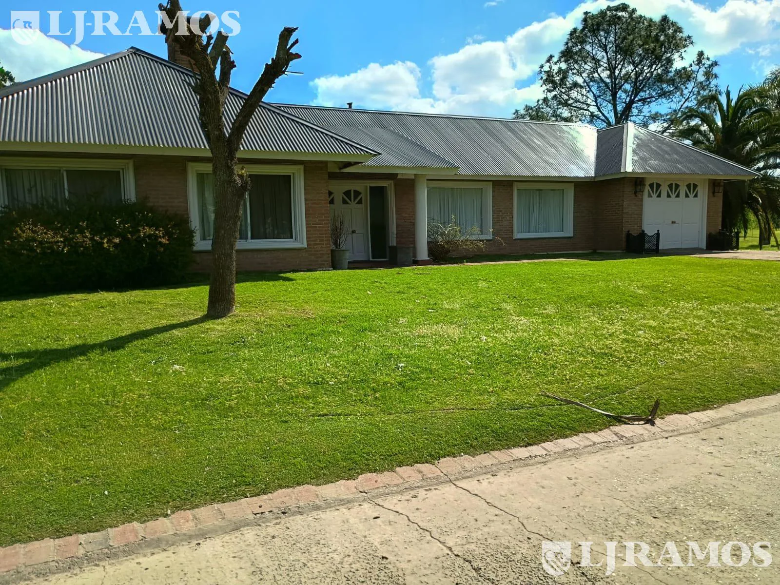 Impecable Casa en una planta en Country Boca Raton Pilar foto 3