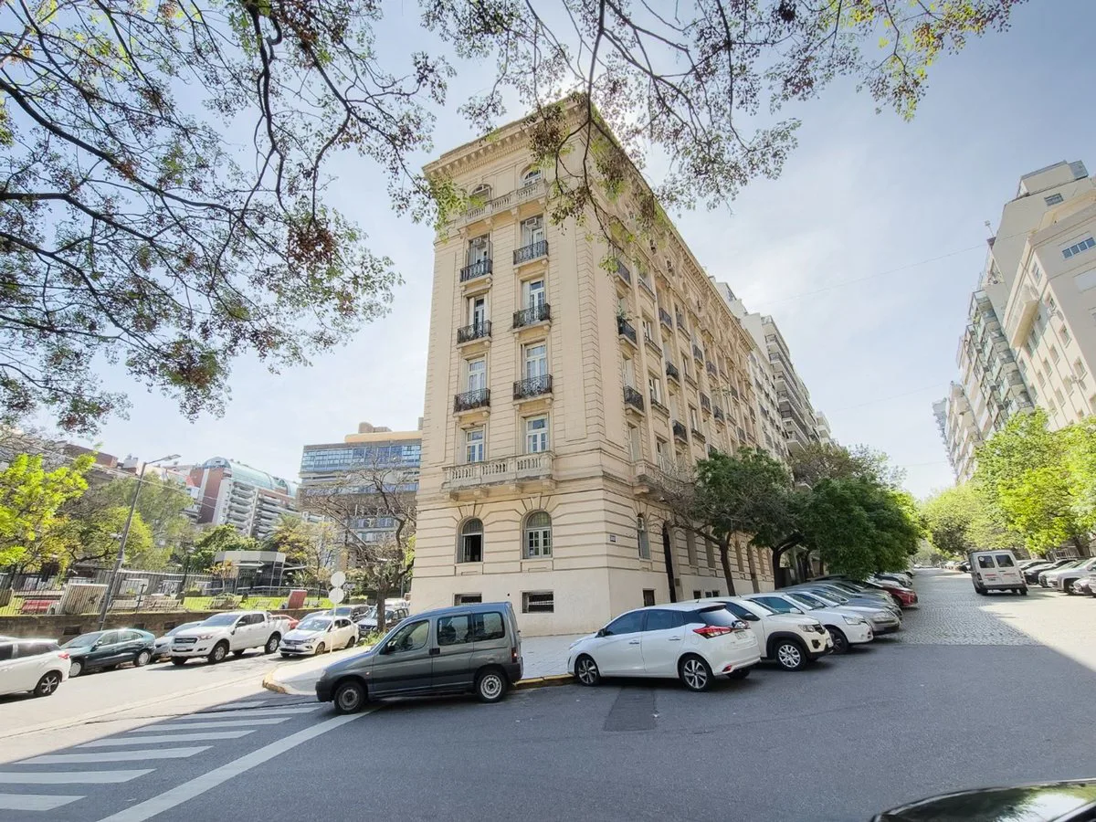 VENTA DPTO-S/PISO-3 Amb.-C/DEPEND-LA ISLA-RECOLETA foto 3