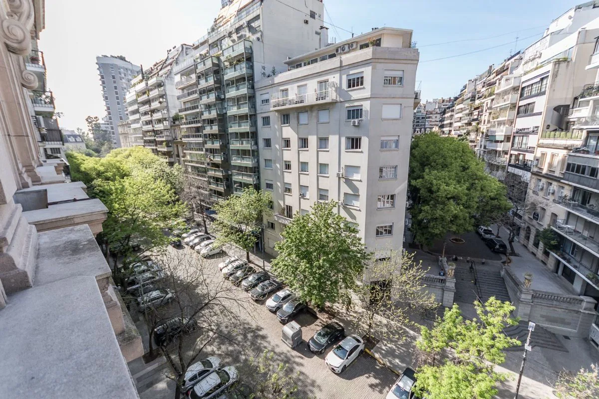 VENTA DPTO-S/PISO-3 Amb.-C/DEPEND-LA ISLA-RECOLETA foto 4