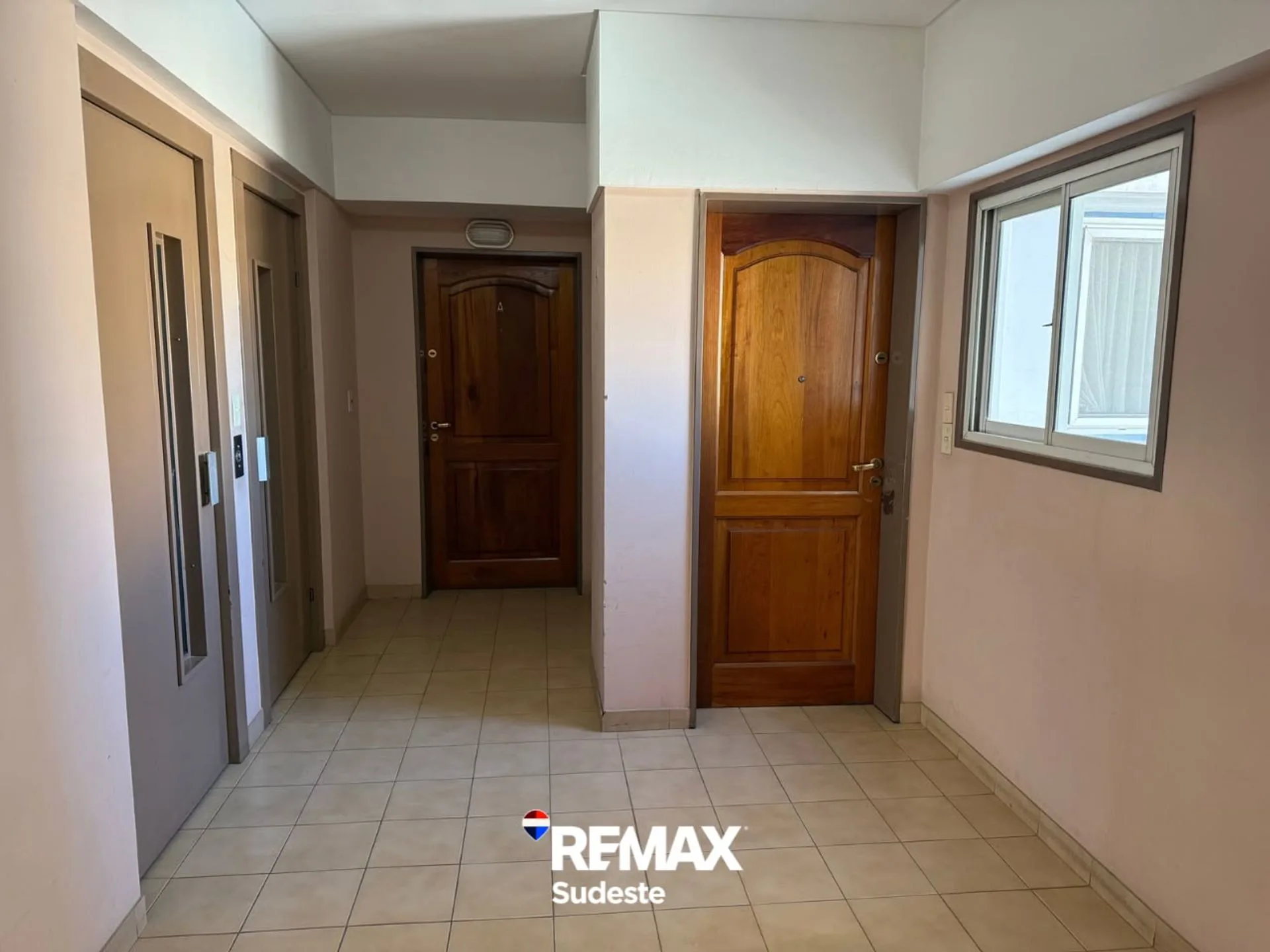Venta Departamento Semipiso foto 4