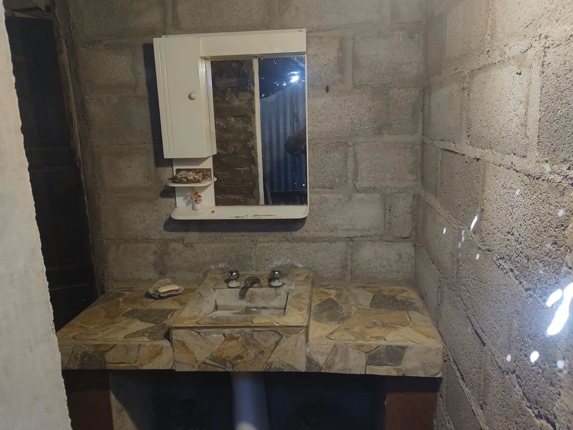 VENTA DE CASA A TERMINAR  LUJAN DE CUYO foto 5