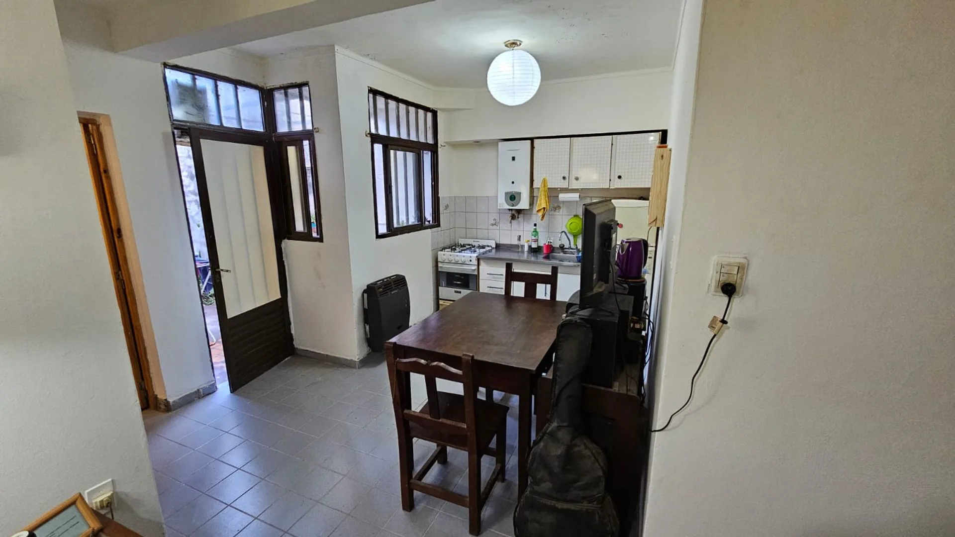 VENTA DPTO 1 DORMITORIO PB Y PATIO - B° 7 JEFES foto 4