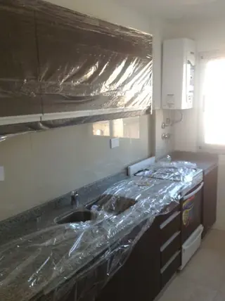VENTA VA. URQUIZA A ESTRENAR PILETA PARRILLA 3 AMB 78m2 SUM PUERTA BLINDADA AMUEBLADO CUADRO foto 4