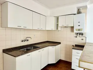 En Venta Departamento 3 Dorm. a 100 m de Boulevard foto 5