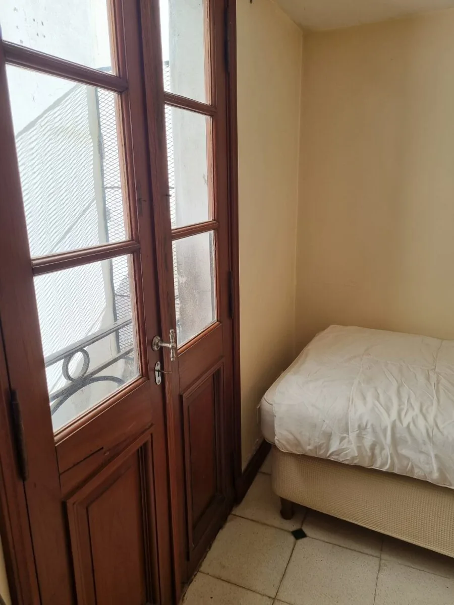 Retiro, Pasaje Tres Sargentos 300, piso 3, frente, 3 amb, 84m2, u$s 1,500 + luz + gas + internet. foto 5