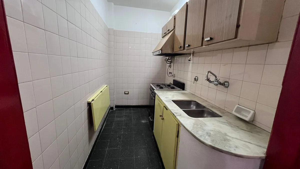 Venta Depto de 1 Dorm Santiago y 27 de Febrero foto 5