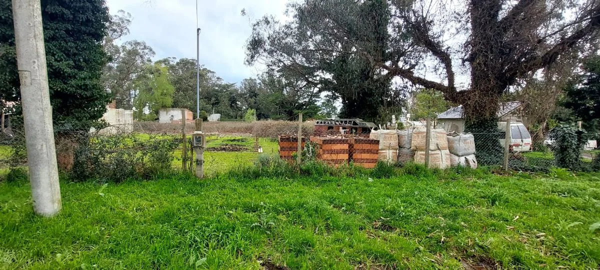 VENTA LOTE 601 MT , BARRIO LAS DALIAS foto 3