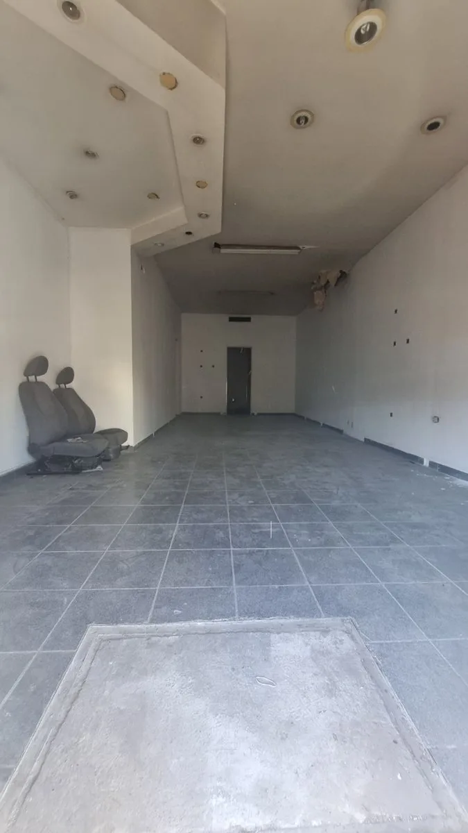 Local comercial en Avenida Colon foto 5