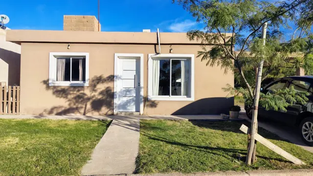 VENTA BARRIO LAS LAJAS 3 DORMITORIOS