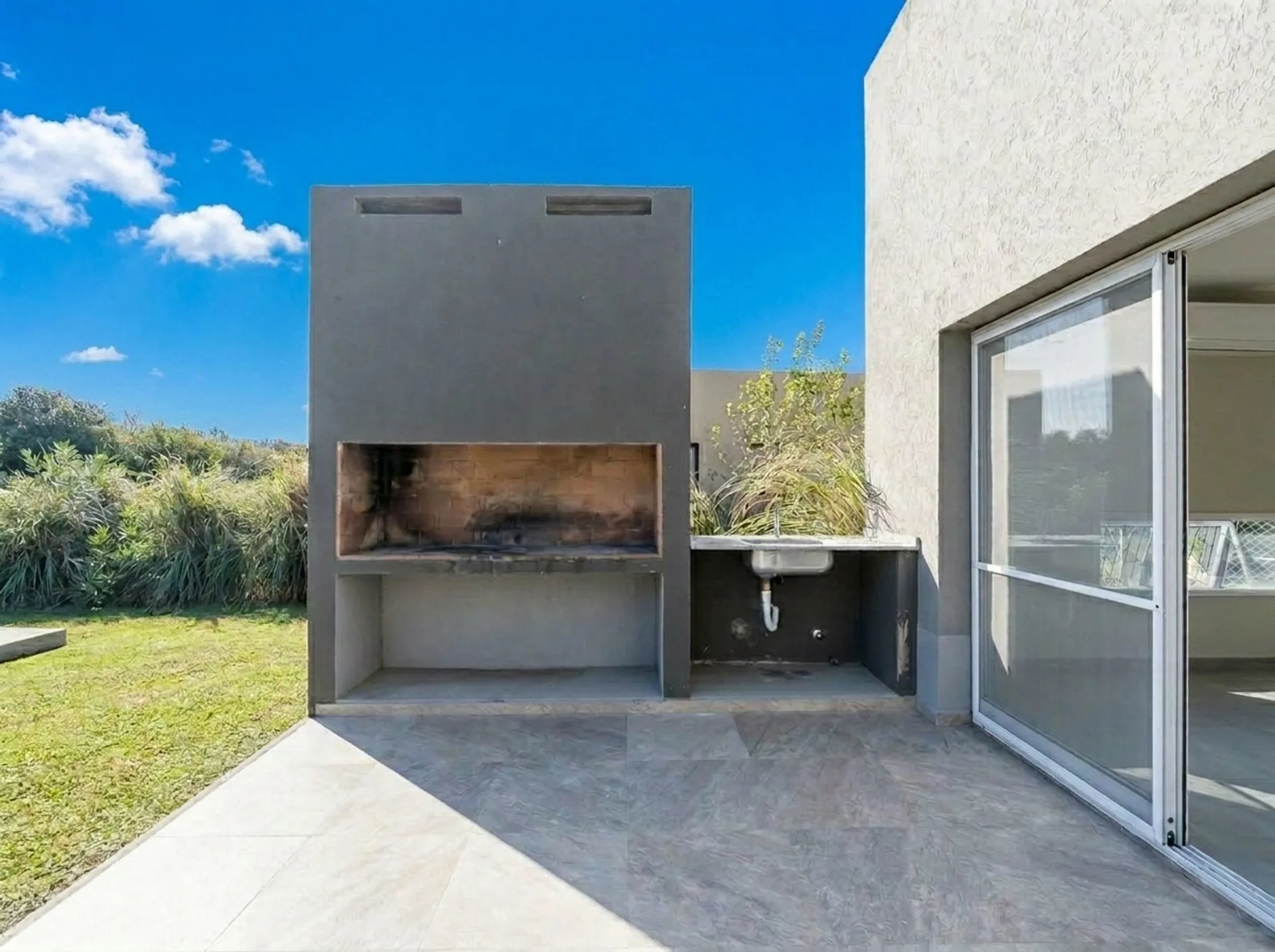 EL CANTON - BARRIO NORTE - CASA CON PISCINA - foto 4