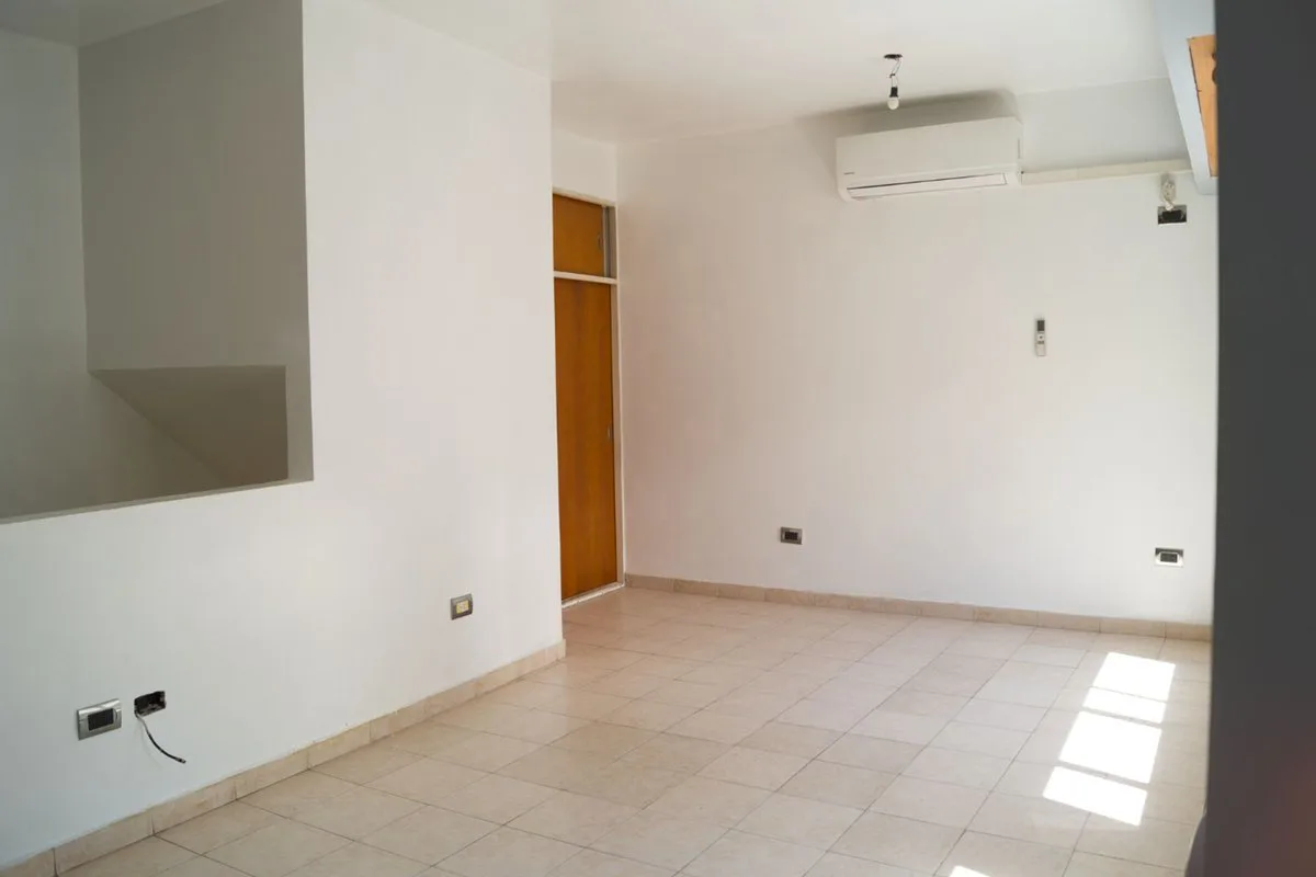 VENTA PH 2 ambientes-patio sin expensas VILLA LURO foto 5
