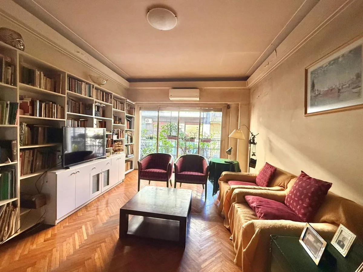 Departamento en venta Balvanera, semipiso-dependen foto 2